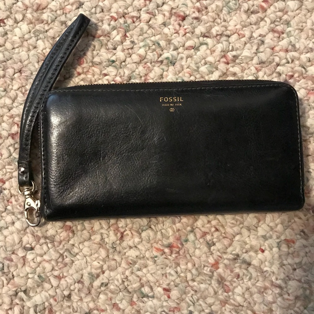 Fossil wallet
